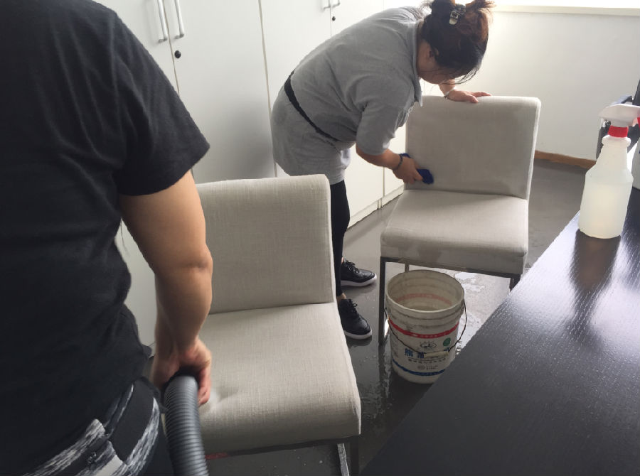 前进区沙发清洗案例